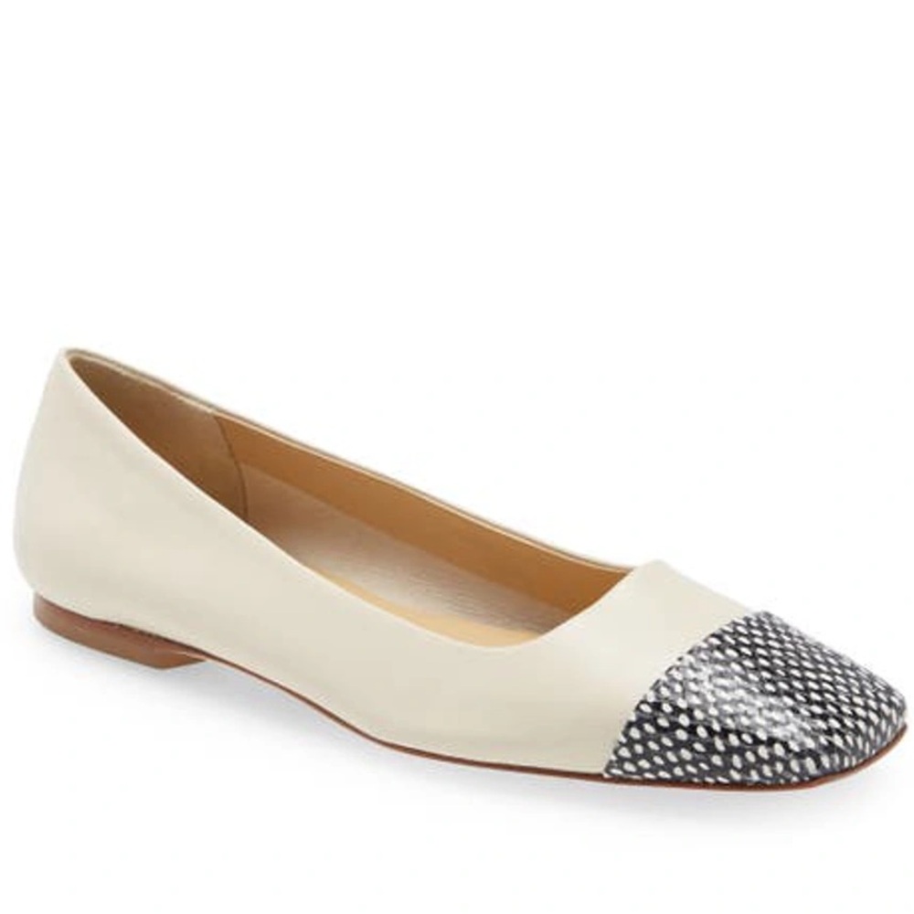 Aeyde Gigi Cap Toe Flat In Creamy/ Black Dot